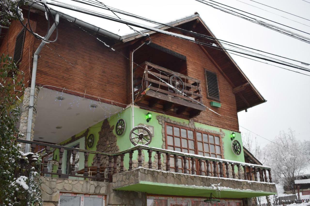 Casa Parvu Hotel Lunca Mare Kültér fotó